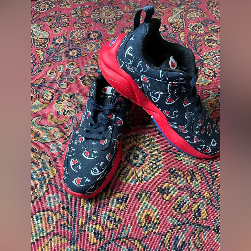 Champion 93 Eighteen Repeating C Sneakers